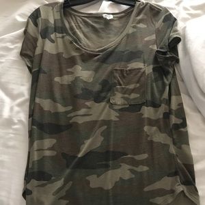 Camo tee
